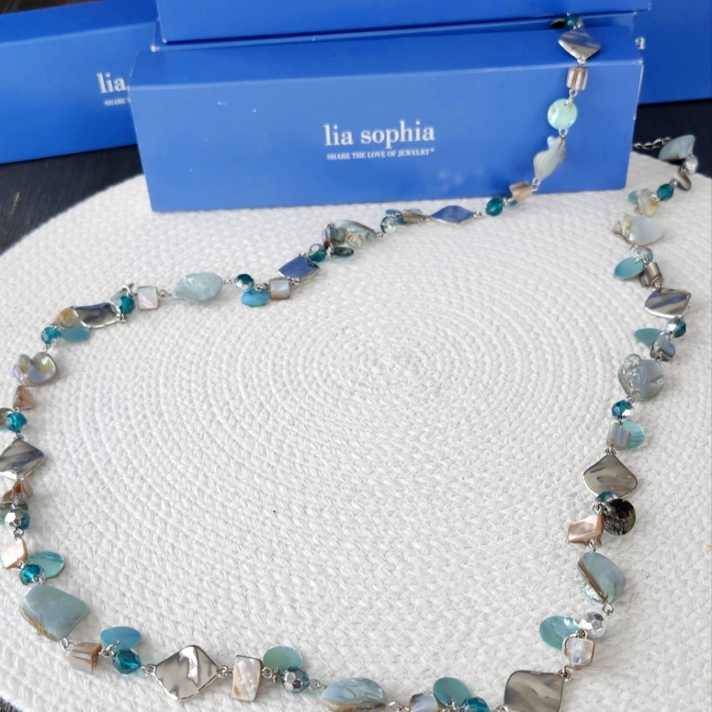 Lia Sophia necklace 2 For $30